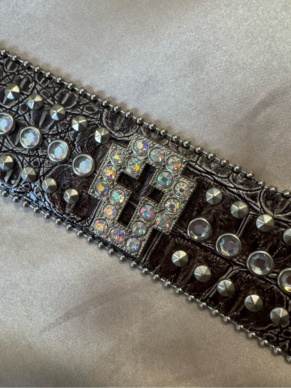 Embellished Cross Wide Cuff Leather Bracelet NWOT - Picture 5 of 6